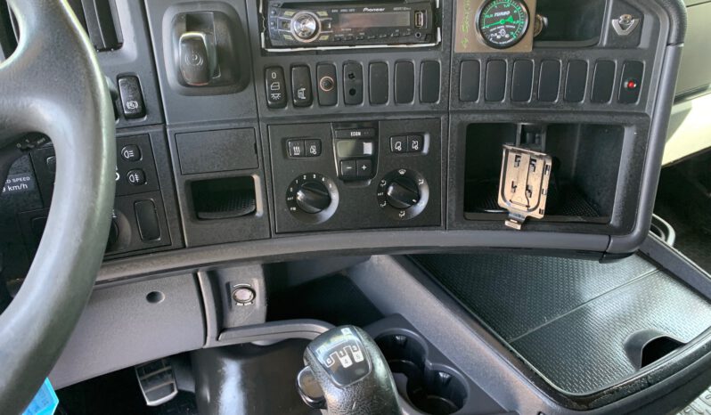 SCANIA R 560 pieno