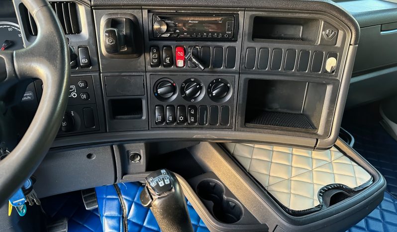 SCANIA R560 pieno