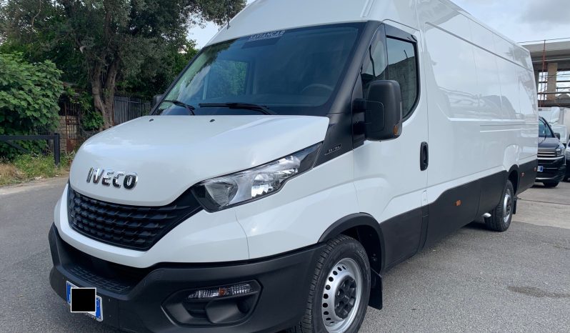 IVECO DAILY 35S16 pieno
