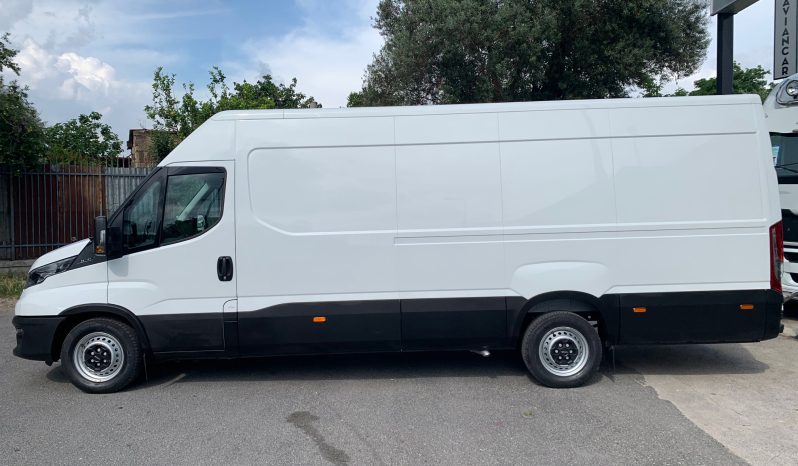 IVECO DAILY 35S16 pieno