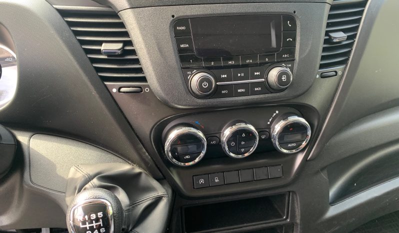 IVECO DAILY 35S16 pieno