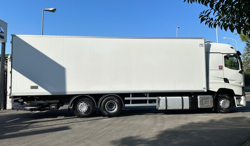 RENAULT T480 pieno