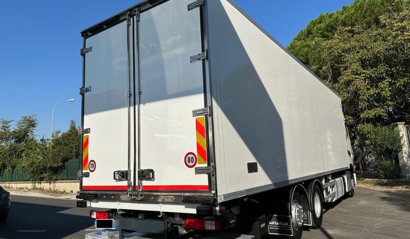 RENAULT T480 pieno
