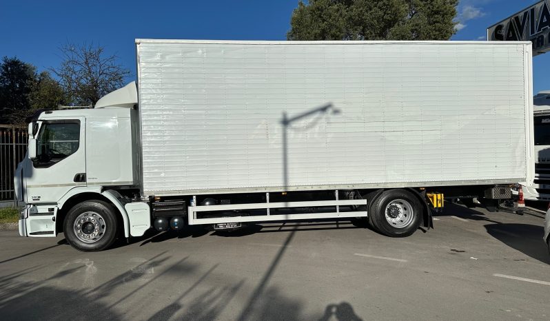 RENAULT PREMIUM pieno