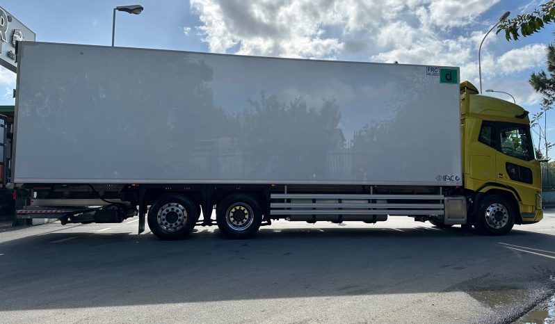 DAF XD450 pieno