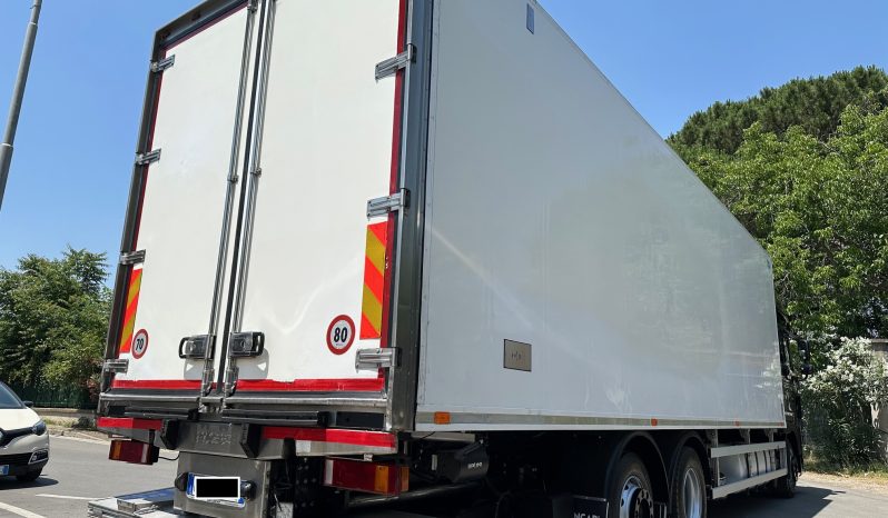 DAF XF460 pieno