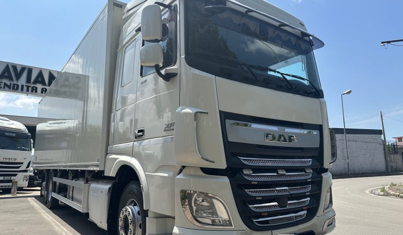 DAF XF440 pieno