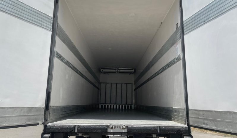 IVECO STRALIS 500 HI WAY pieno