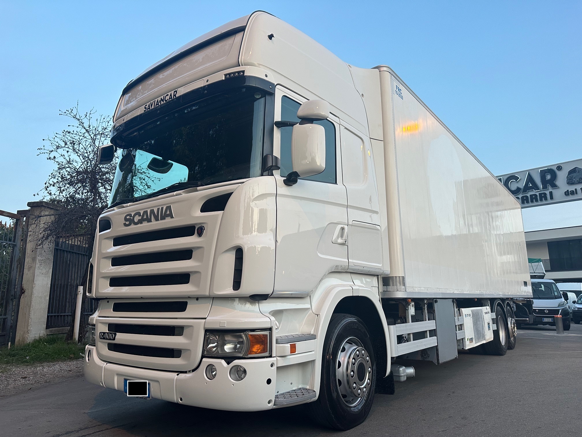 SCANIA R400