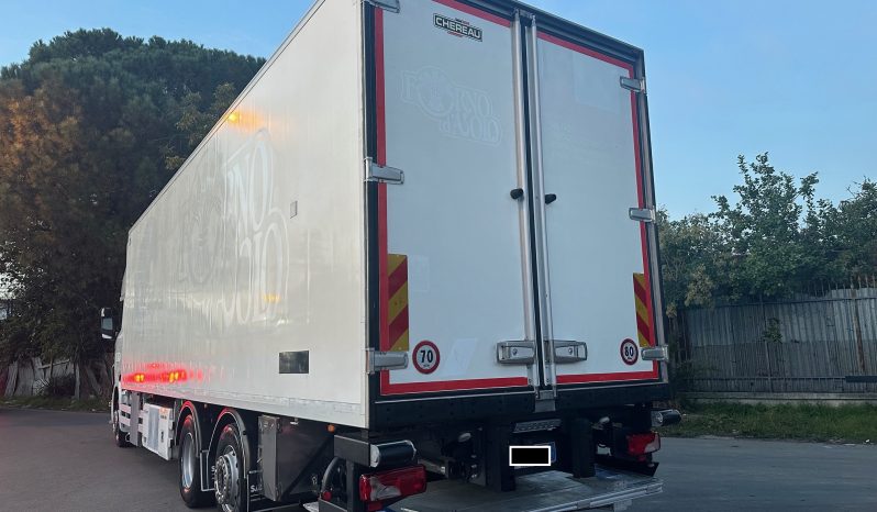 SCANIA R400 pieno