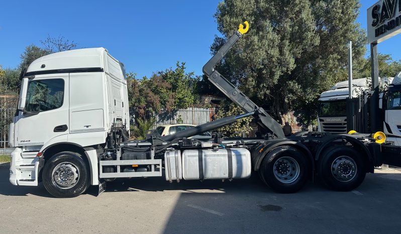 MERCEDES ACTROS 2543 pieno