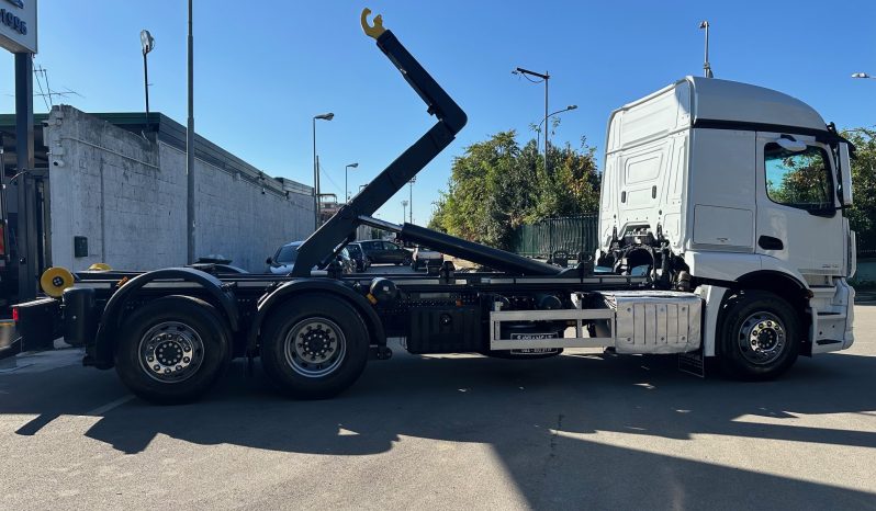 MERCEDES ACTROS 2543 pieno
