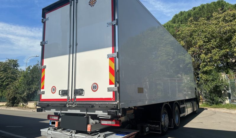 RENAULT T480 pieno