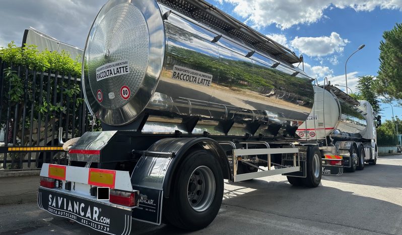 SCANIA R450 pieno