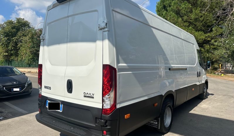 IVECO DAILY 35C16 pieno