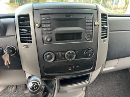 MERCEDES SPRINTER pieno