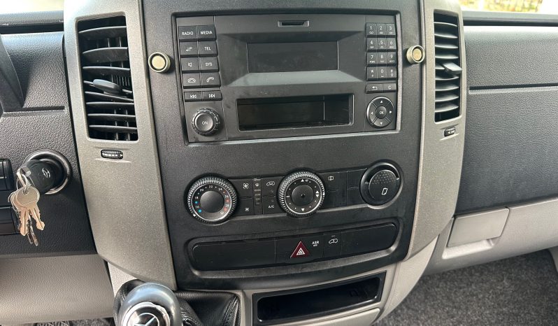 MERCEDES SPRINTER pieno