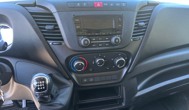 IVECO DAILY 35C14 pieno