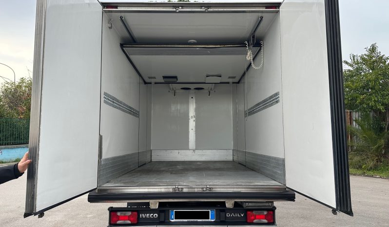 IVECO DAILY 35C17 pieno