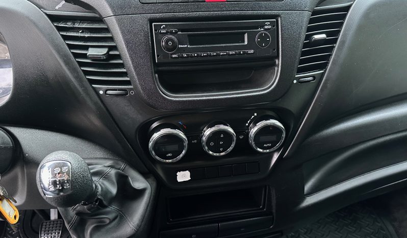 IVECO DAILY 35C17 pieno