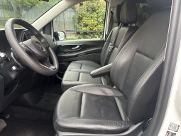 MERCEDES VITO TOURER pieno