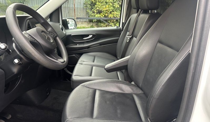 MERCEDES VITO TOURER pieno