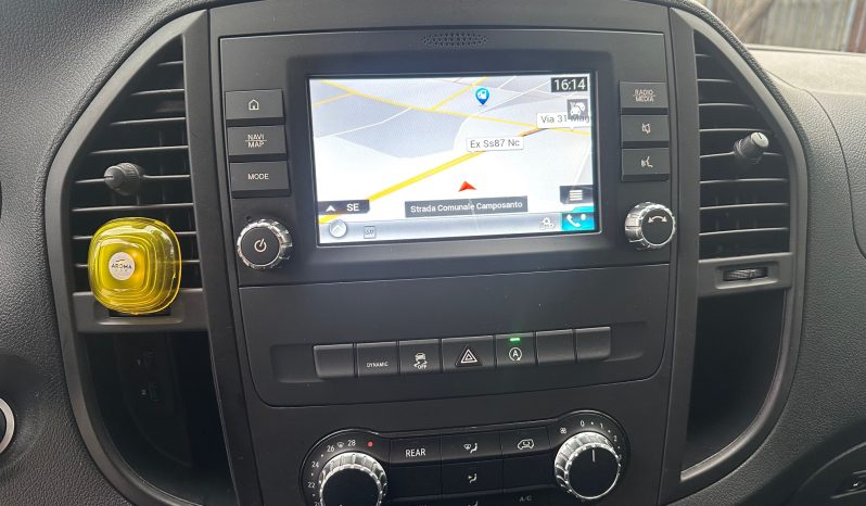 MERCEDES VITO TOURER pieno