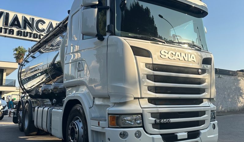 SCANIA R450 pieno