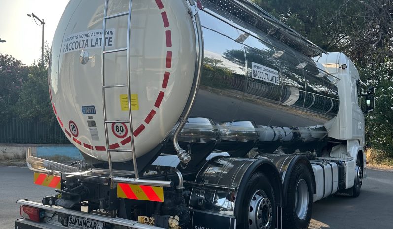 SCANIA R450 pieno