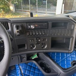 SCANIA R450 pieno