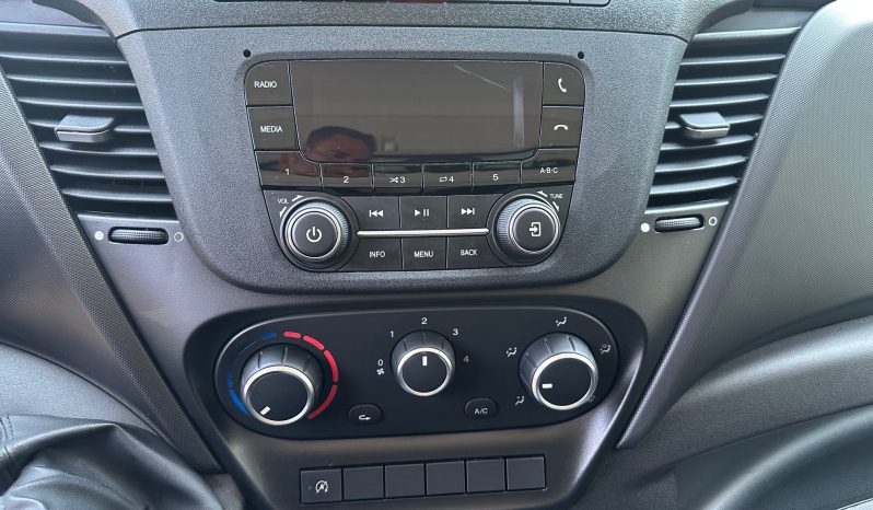 IVECO DAILY 35C16 pieno