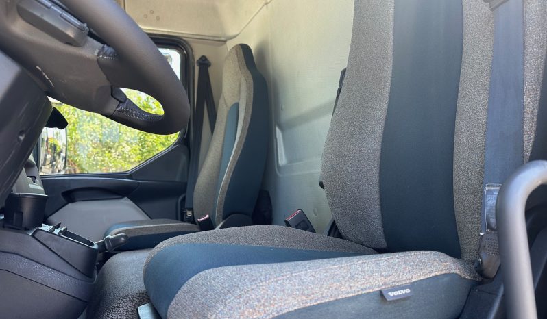 VOLVO FL280 pieno