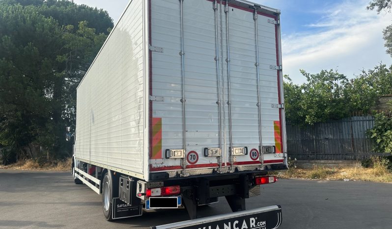 RENAULT D180 pieno