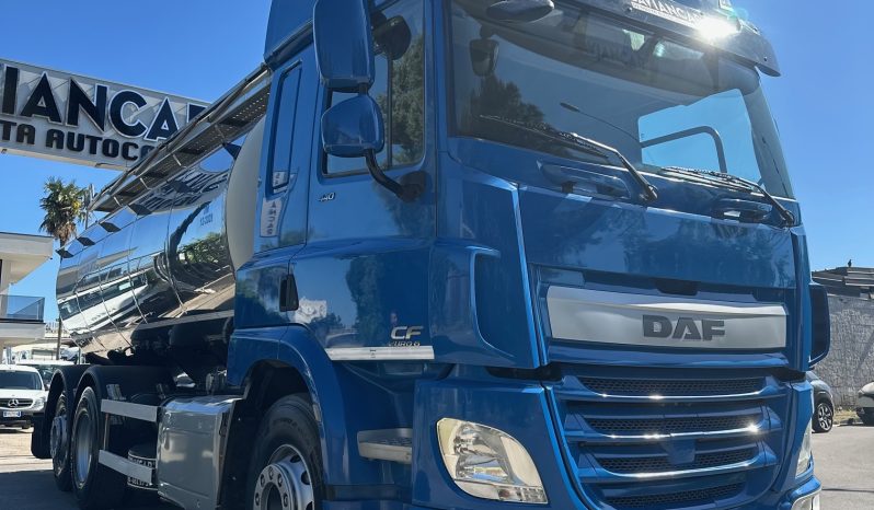 DAF CF440 pieno