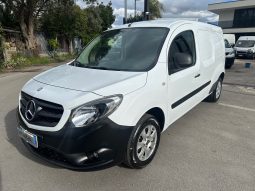 MERCEDES CITAN pieno