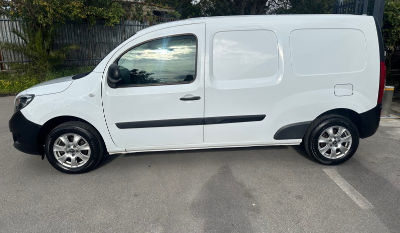 MERCEDES CITAN pieno