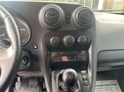 MERCEDES CITAN pieno