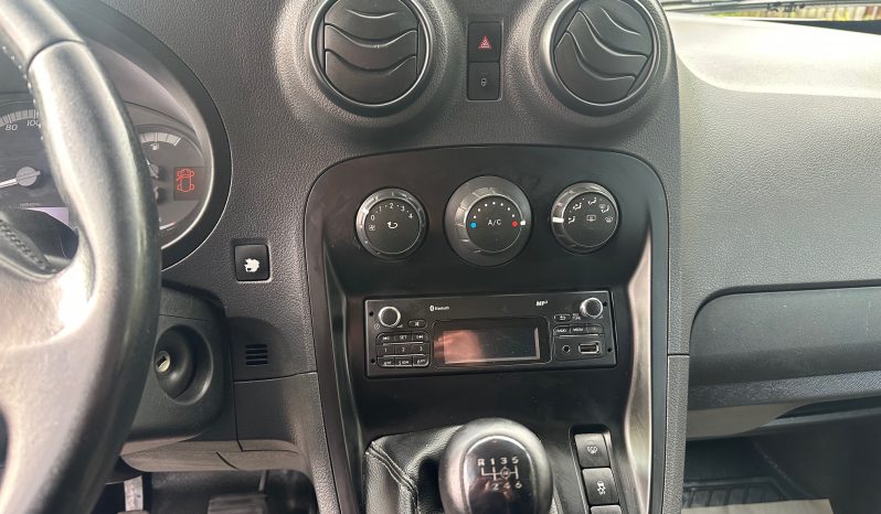 MERCEDES CITAN pieno