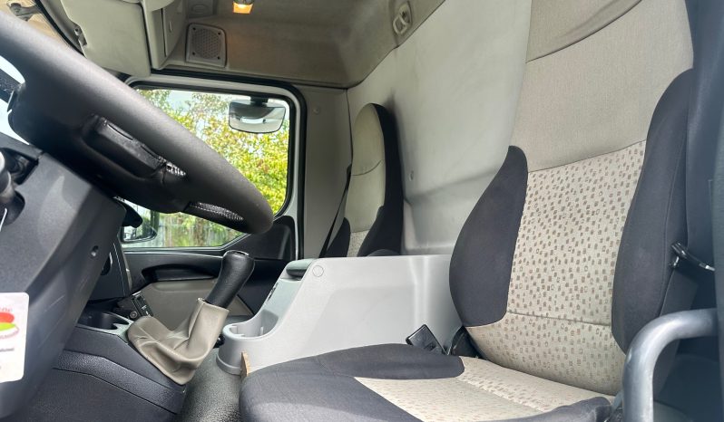 RENAULT MIDLUM 270 pieno