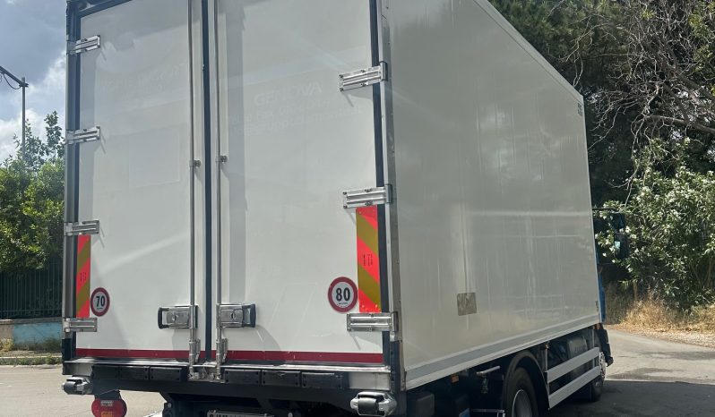 VOLVO FL250 pieno