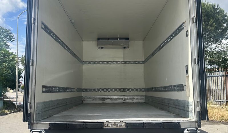 VOLVO FL250 pieno