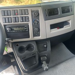 VOLVO FL250 pieno