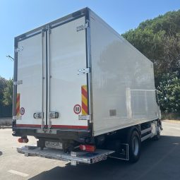 VOLVO FL250 pieno