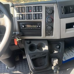 VOLVO FL250 pieno
