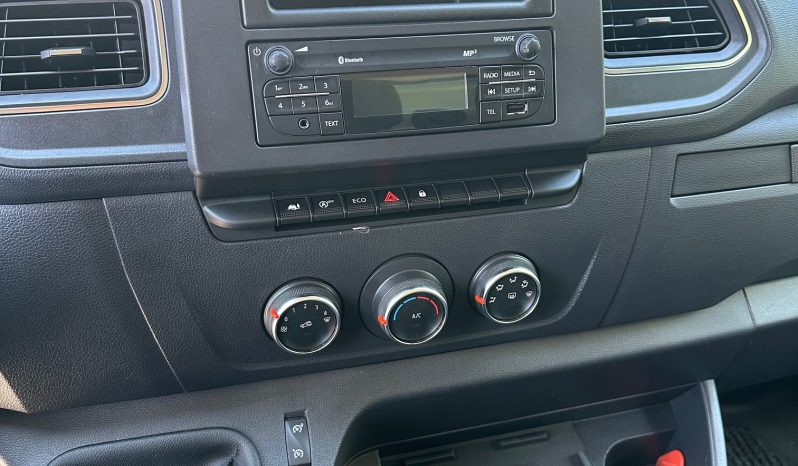 RENAULT MASTER pieno
