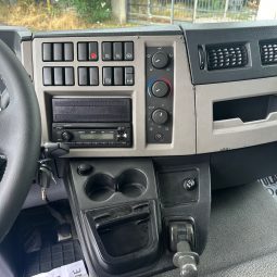 VOLVO FL250 pieno
