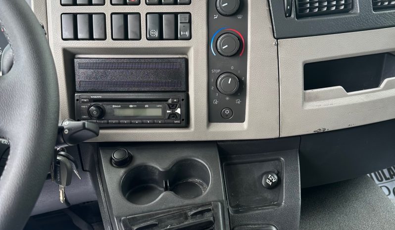 VOLVO FL250 pieno