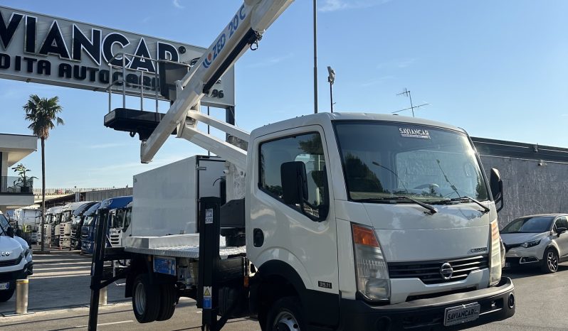 NISSAN CABSTAR pieno