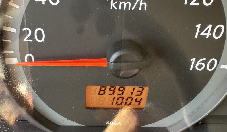 NISSAN CABSTAR pieno