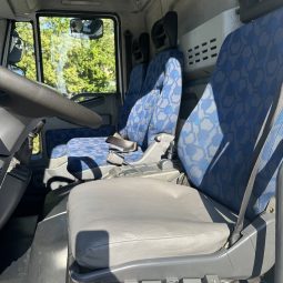IVECO EUROCARGO 120EL22 pieno